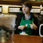 Can Starbucks baristas wear green?