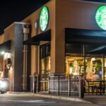 Can Starbucks employees see you in drive-thru?