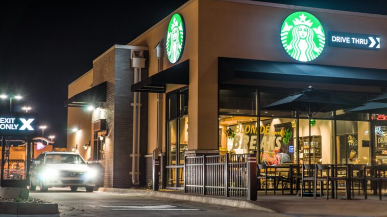 Can Starbucks employees see you in drive-thru?
