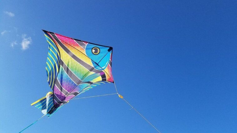 Can a kite fly without wind?