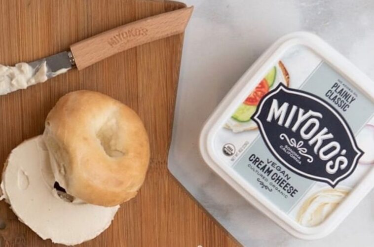 Can you ask for cream cheese at Starbucks?