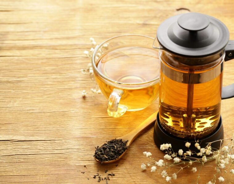 Can you brew tea in a carafe?