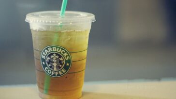 Can you order just lemonade at Starbucks?