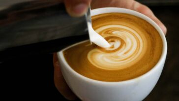 Can you put cream in coffee instead of milk?