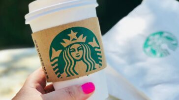 Can you use Starbucks app without reloading?