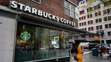 Did Starbucks stop selling online?