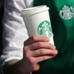 Do Starbucks employees get free drinks and food?