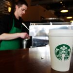 Do cups come with Starbucks travelers?