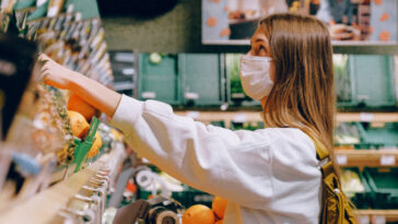 Do you have to be vaccinated to eat in Contra Costa?