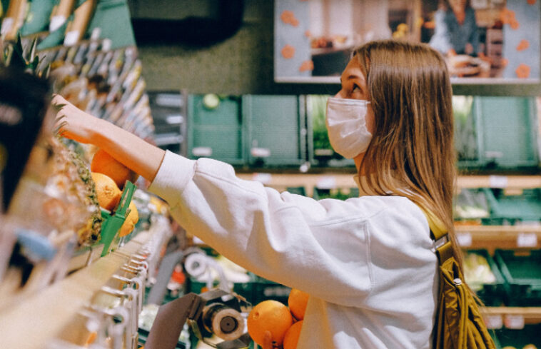 Do you have to be vaccinated to eat in Contra Costa?