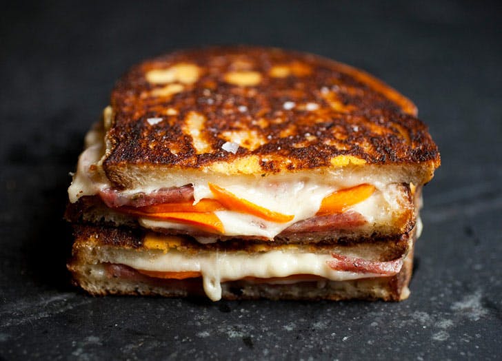 Does New York have street food?