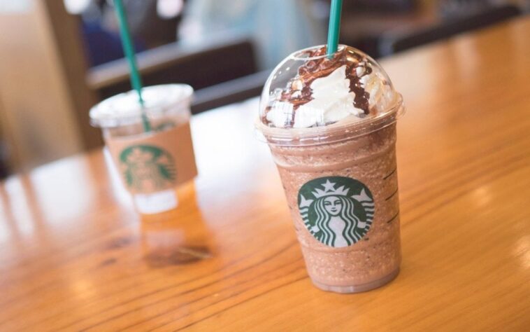 Does Starbucks cream base have dairy?