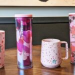 Does Starbucks have Valentine's cups?