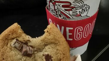 Does Starbucks have a medium roast?