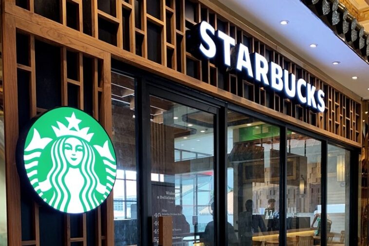 Does Starbucks have an online store?