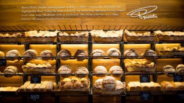 Does Starbucks have its own bakery?