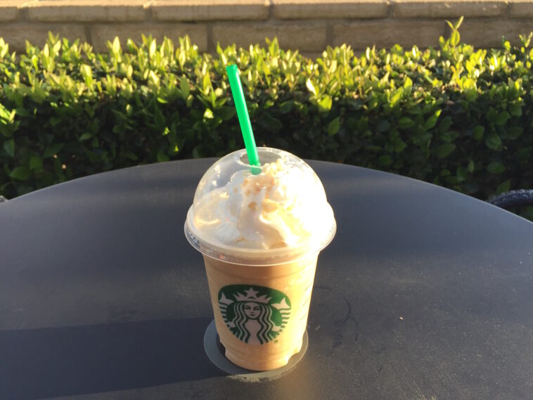 Does Starbucks put cream and sugar in your coffee?