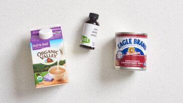 Does Starbucks sell vanilla sweet cream?