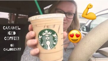 Does Starbucks unsweetened iced coffee have carbs?