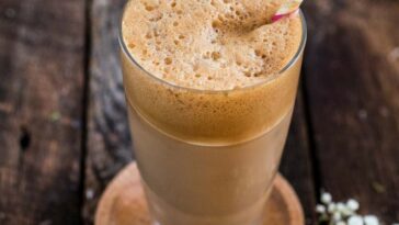 Does a caramel frappe have coffee in it?