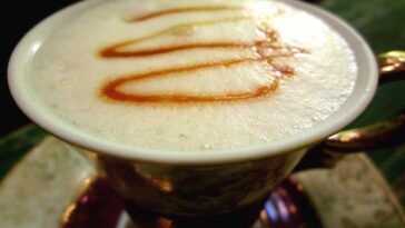 Does caramel macchiato have dairy?