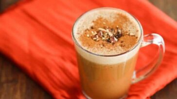 Does chestnut praline latte have coffee?