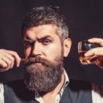 Does crème have an accent?