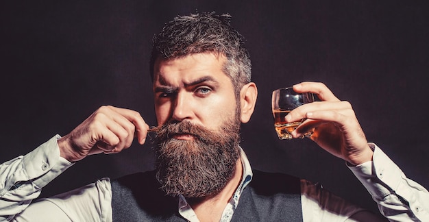 Does crème have an accent?