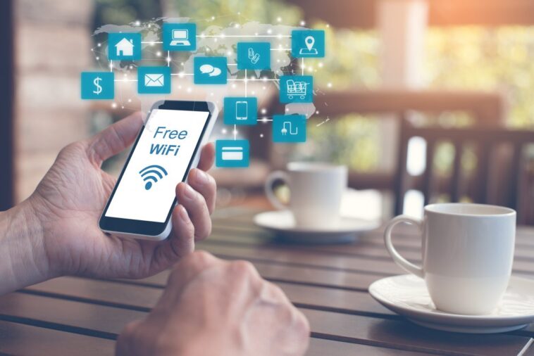 Does free Wi-Fi attract customers?