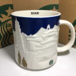 Does the original Starbucks have a special mug?