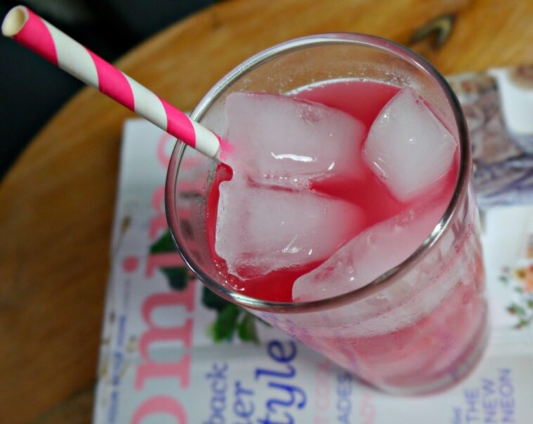 Does the pink drink have added sugar?