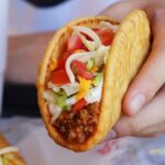 How do you greet someone fast-food?