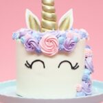 How do you make a Unicorn Cake Pop?
