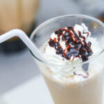 How do you make a white chocolate Frappuccino from Starbucks?
