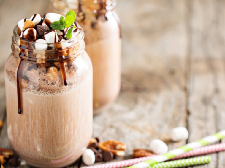 How do you make iced coffee without a blender or a mixer?