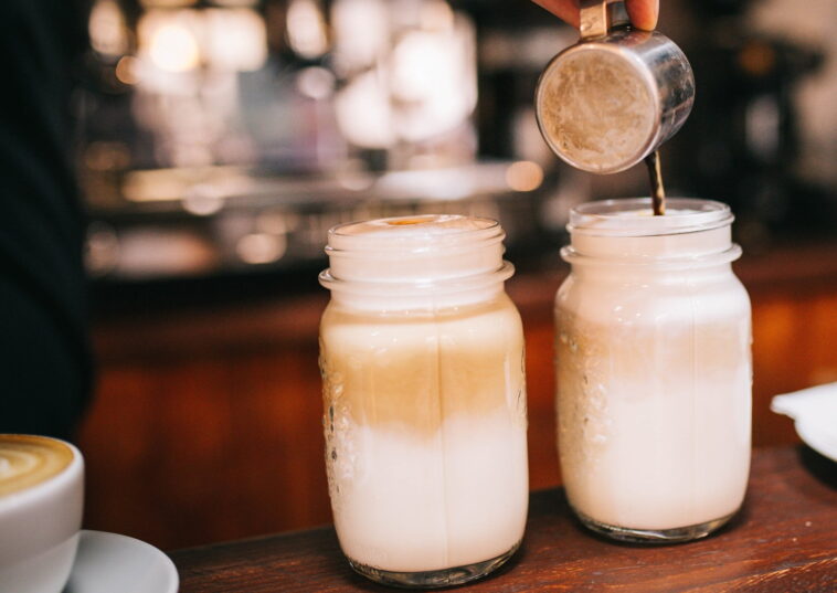 How do you order a macchiato?