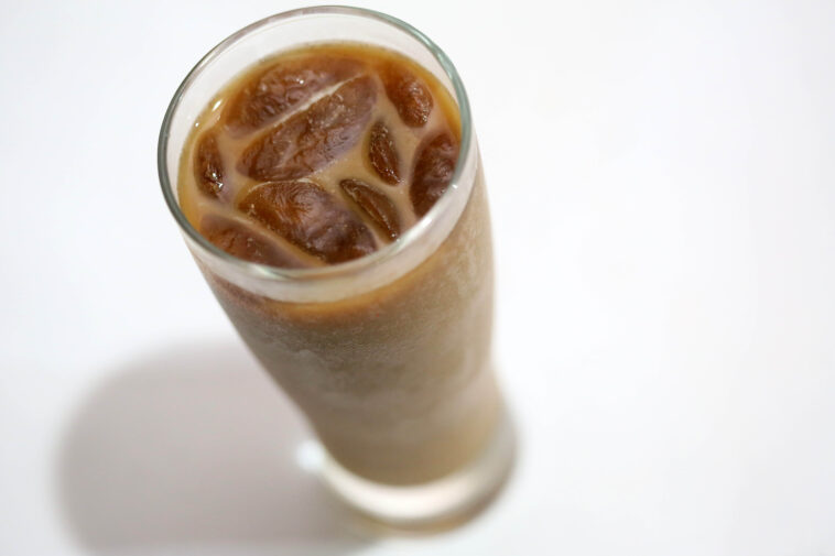 How do you step up an iced coffee?