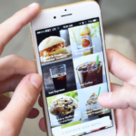 How does mobile order and pay work at Starbucks?
