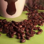How long does 1kg of coffee beans last?