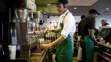 How long is Starbucks barista training?
