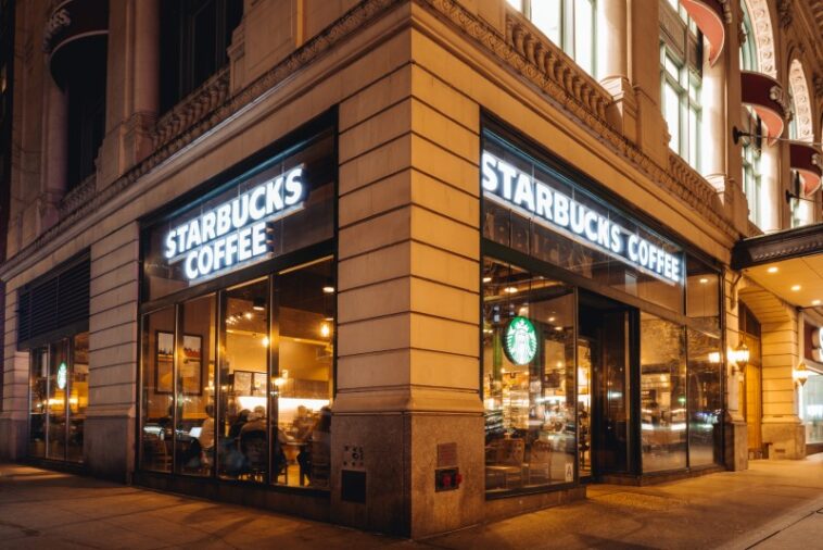 How many Starbucks are in Manhattan New York?