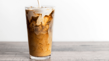 How many calories are in a large 7-Eleven iced coffee?