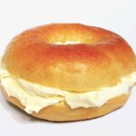 How many calories are in a mini bagel with cream cheese?