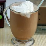 How many calories are in a skinny mocha with almond milk?