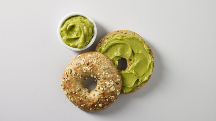 How many calories is in the avocado spread at Starbucks?