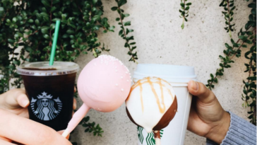 How many carbs are in Starbucks cake pops?