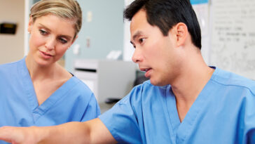 How many hours do you need to work at Starbucks to get benefits?