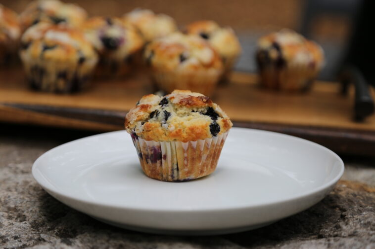 How much are Starbucks muffins?