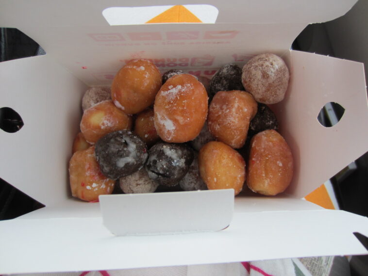 How much are donut holes at Dunkin?