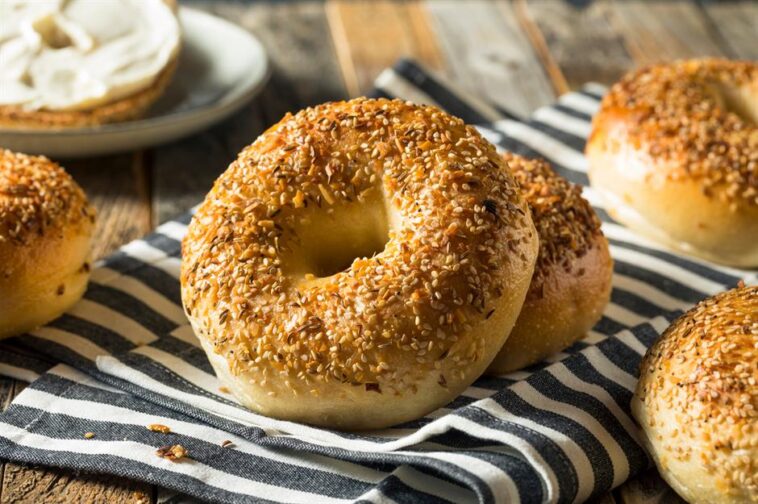 How much bread is a bagel?